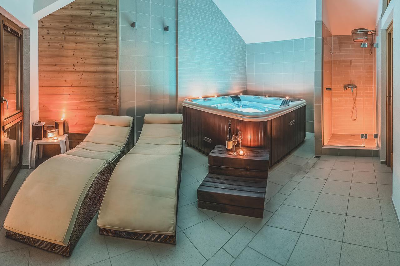 Apartmány a Štúdia Villa Flora Liptovská Sielnica Exterior foto
